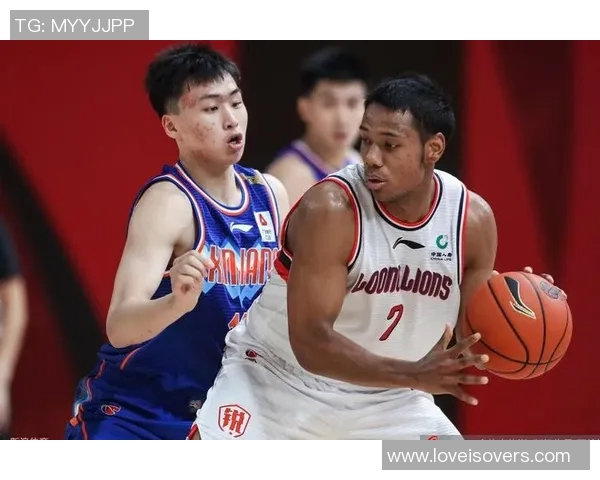 齐麟突破引领篮球新风潮展现年轻力量与无限可能